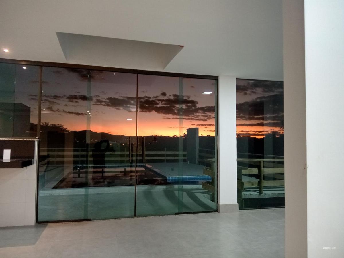 Recanto Brenda - Casa Luxo Capitolio Com Vista Pro Lago, Escarpas E Morrochapeu Екстер'єр фото