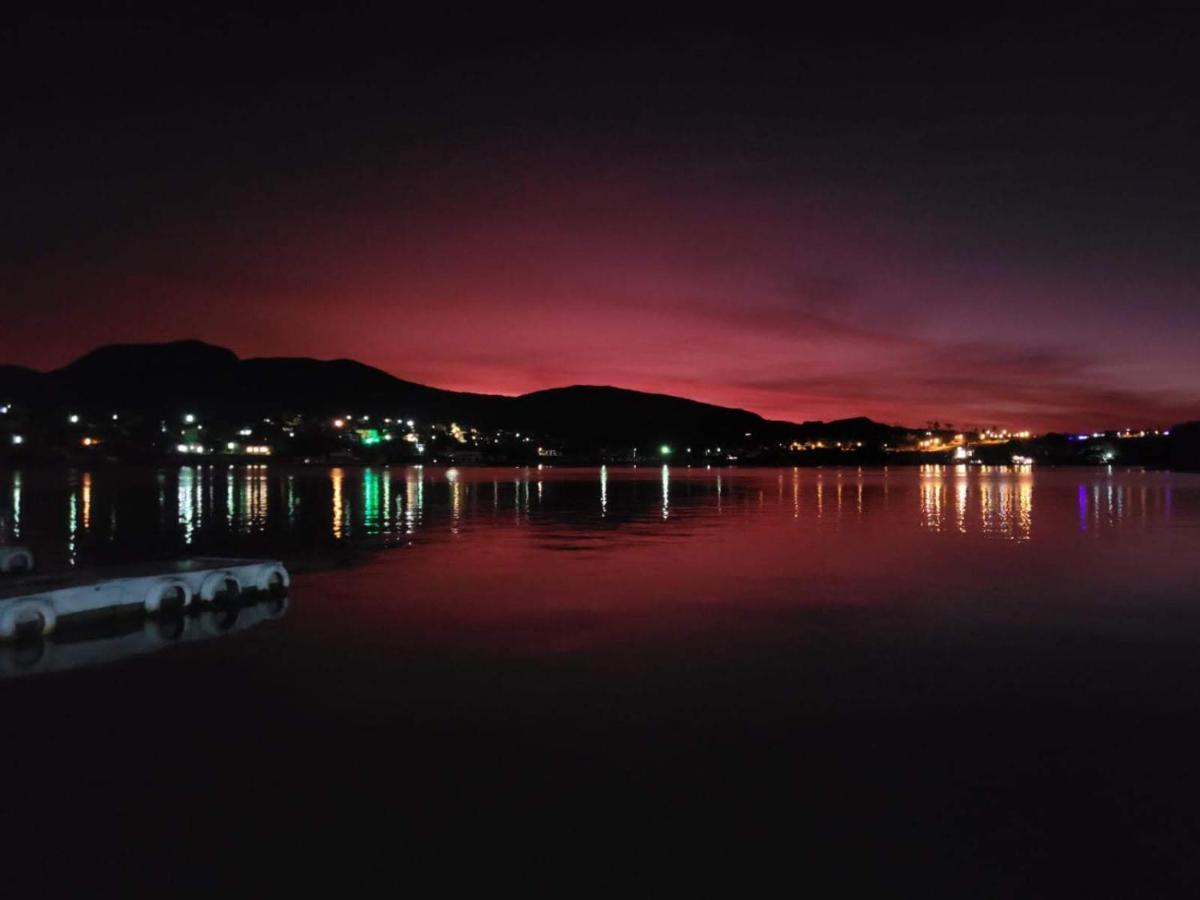 Recanto Brenda - Casa Luxo Capitolio Com Vista Pro Lago, Escarpas E Morrochapeu Екстер'єр фото