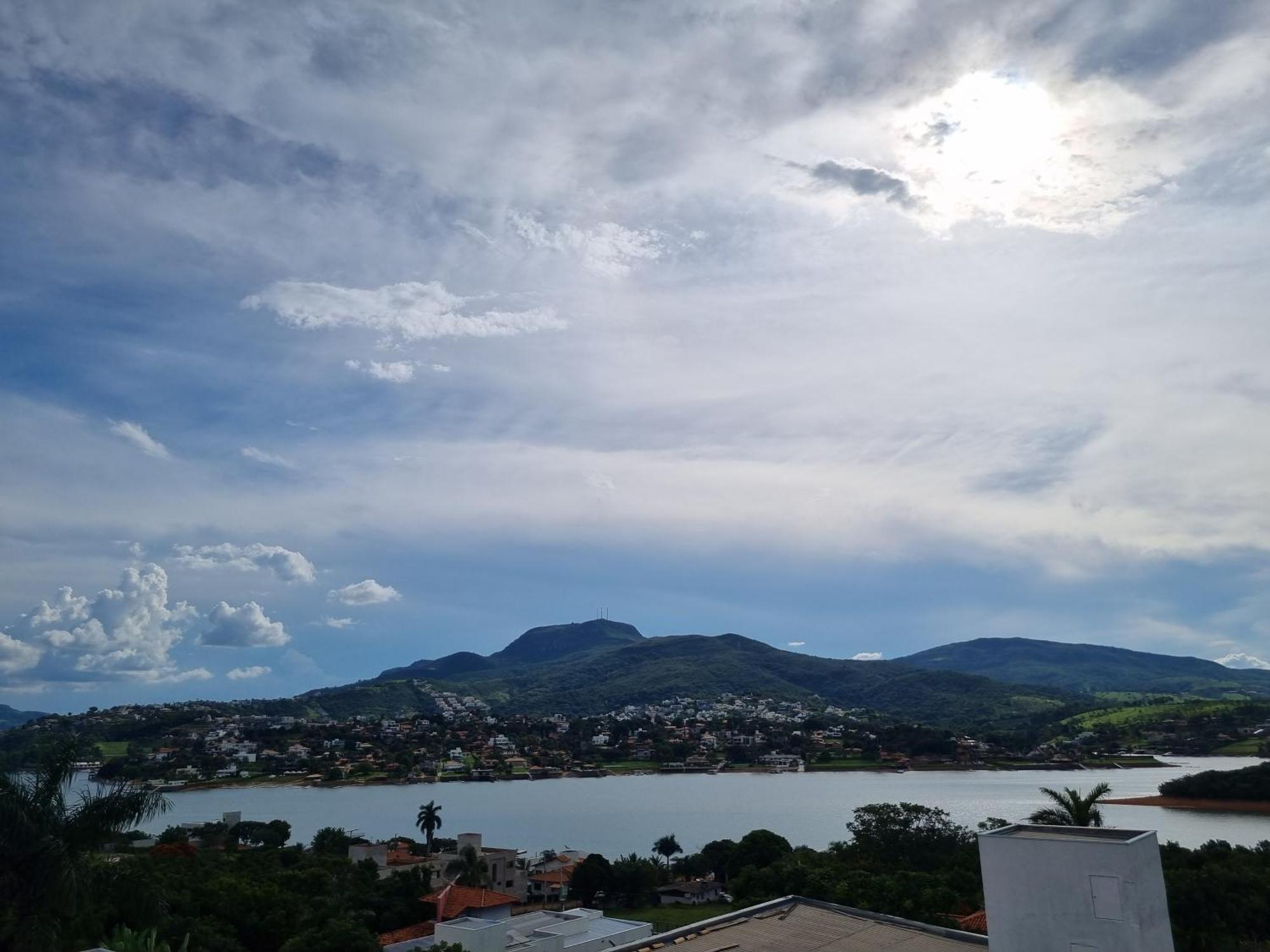 Recanto Brenda - Casa Luxo Capitolio Com Vista Pro Lago, Escarpas E Morrochapeu Екстер'єр фото